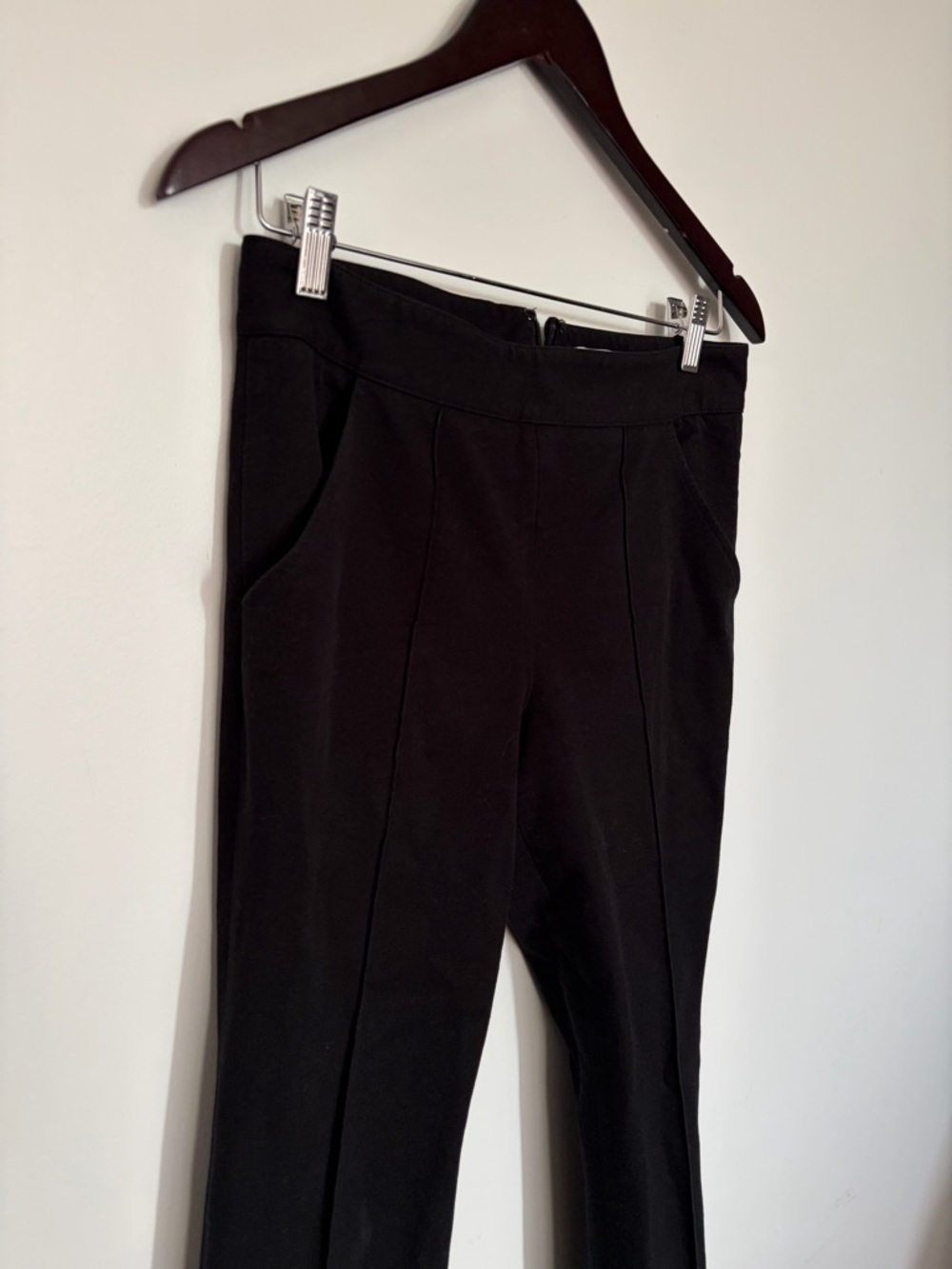 Veronica Beard Black Boot Cut Ponte Pants - Size 6 - Picture 4 of 9